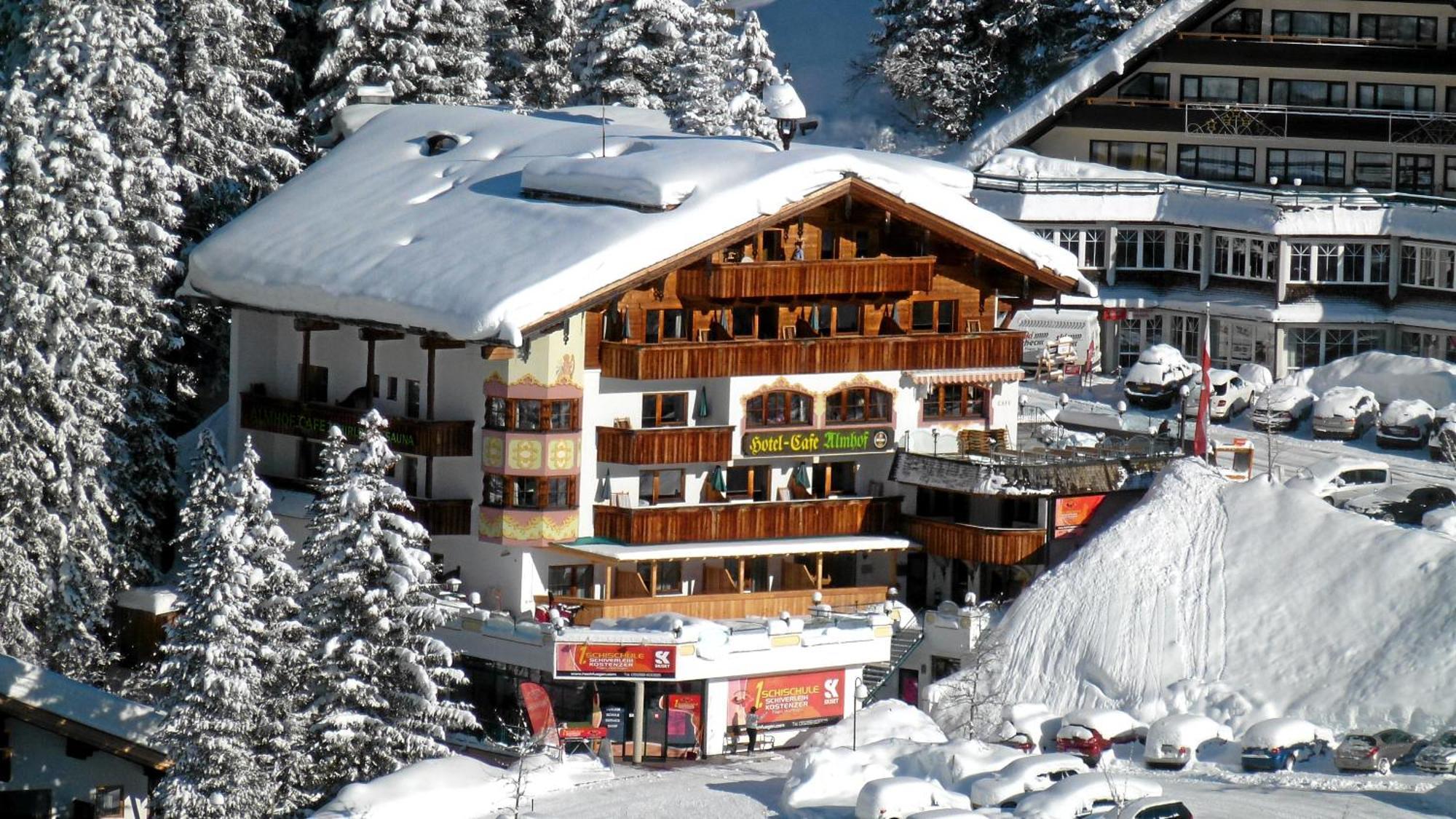 Almhof Hotel 4*