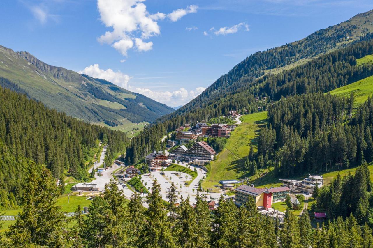 Hotel Almhof Hochfugen